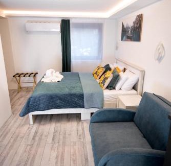 Miskolc-Tapolca Apartment | ÚJ - Emili Apartman Miskolctapolca - 27 főre