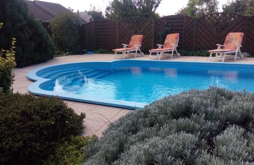 Balatonfenyves Villa | Üttörő út 177 B