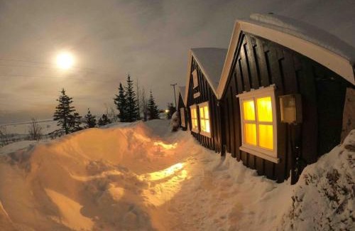 Veidilundur House | Þingvellir Golden Circle Cottage
