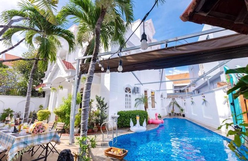 Thang Tam Villa | ĐỨC HIẾU Villa Nghỉ Dưỡng VÕ THỊ SÁU