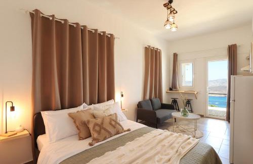Ftelia Apartment | ēnNĒ Studios for Views & Tranquility