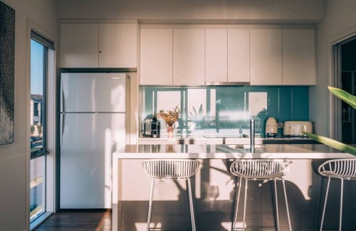 Aldinga Beach House | ōSHEN- Sleeps12, Gym, Kayak, MountnBike, BeachFrnt