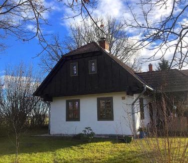 Szalafo Apartment | Őrségi Mi Kis Házunk vendégház