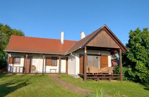 Magyarszombatfa Apartment | Őrségi Porta