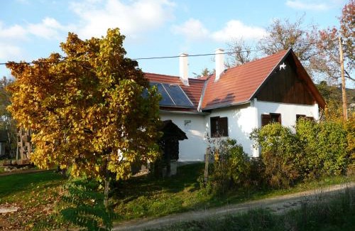 Magyarszombatfa Apartment | Őrségi Porta