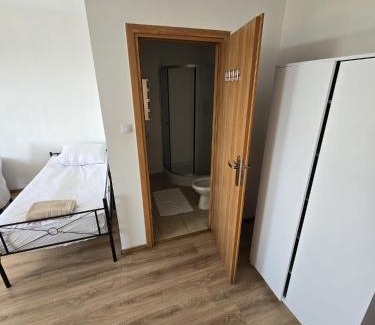 Sroda Slaska Hotel | Średzka Korona