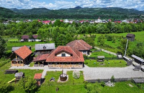 Viseu de Mijloc House | Șura cu Bule- jacuzzi privat