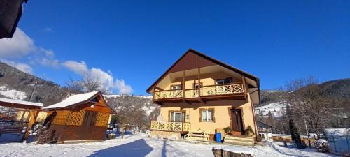 Snidavka House | Апартаменти в садибі Черемош