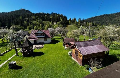 Snidavka House | Апартаменти в садибі Черемош