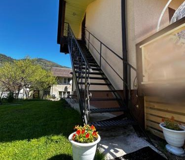 Snidavka House | Апартаменти в садибі Черемош