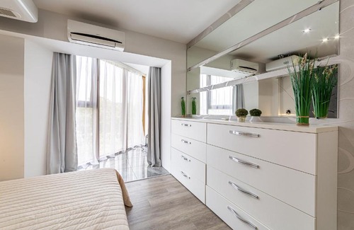 Sochi City Centre Apartment | Апартаменты Люкс ЖК Версаль