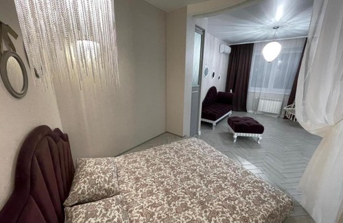 Omsk Apartment | Апартаменты СноваДома 5 Дистанционное заселение
