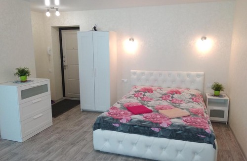 Leninskiy rayon Apartment | АПАРТАМЕНТЫ ЦЕНТР возле ПЛОЩАДИ 1905 ГОДА