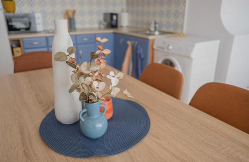 Yambol Apartment | Апартамент за гости Бажолета - светъл и уютен дом в сърцето на Ямбол