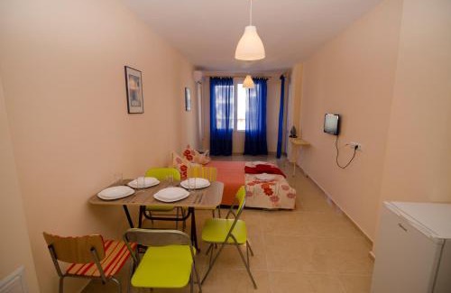 Pomorie Apartment | Апартамент Симона