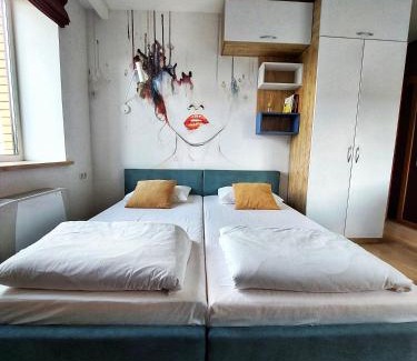 Podil Apartment | Апарт-Отель U House