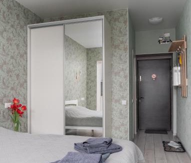 Petrovskoye Apartment | Бірюзова студія, Південний вокзал 5 хвилин