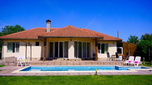 Balchik Villa | Вила Релакс - Villa Relax