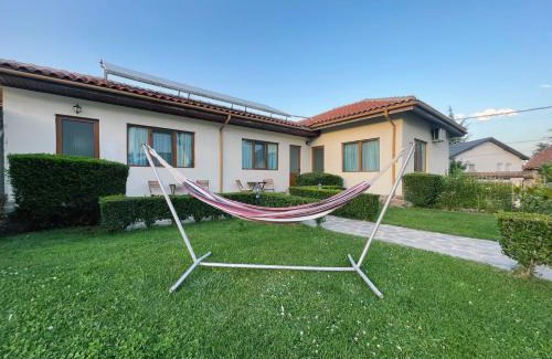 Patalenitsa House | Вила Флора Паталеница