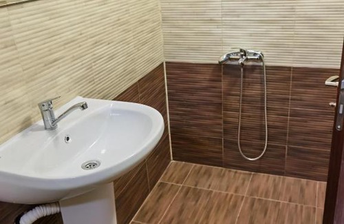 Septemvri House | Винарна-Славовица