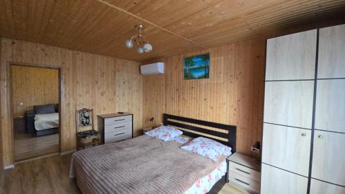 Skhidnytsya Apartment | Вілла Семак