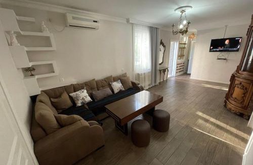 Gonio House | В ГОСТЯХ У РУСЛАНА