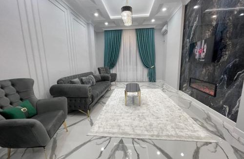 Atyrau Apartment | В шикарном районе Атырау возле дворца ЦЕНТР АБАЯ New City от аэропорта 3 минуты