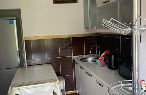 Cholpon-Ata House | Гостевой дом Ажар