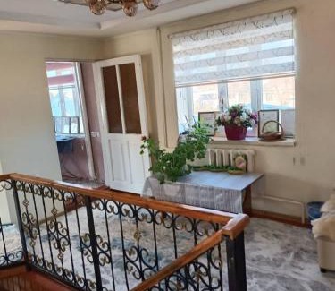 Karakol House | Гостевой дом у Назгули