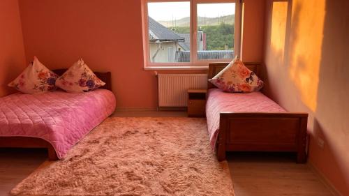 Huklyvyi Hotel | Гостинний Дім