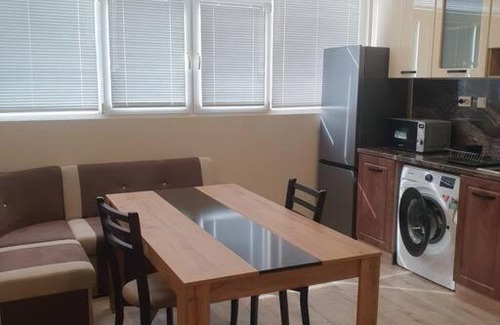 Yambol Apartment | Граф игнатиев луксозен апартамент с топ гледка