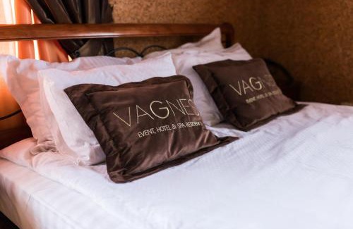 Vinnyts'ka oblast Hotel | ГРК Вагнес