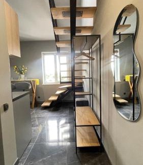 Chernovtsy Apartment | Дворівневий апартамент N8