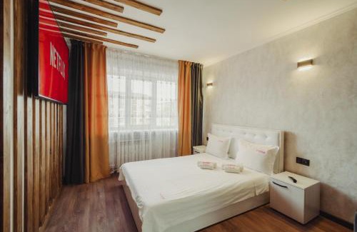 Petropavlovsk Apartment | Двухкомнатная квартира в центре Versace