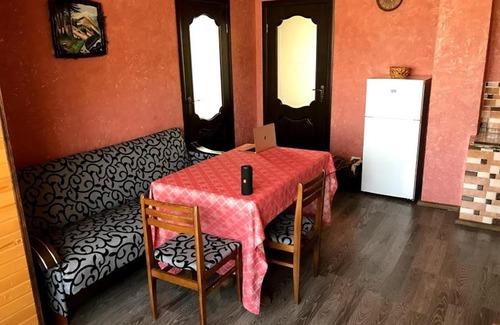 Yasinya House | Домашній затишок