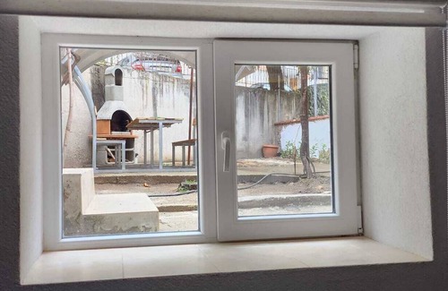 Petrich Apartment | Имаме Епископската базилика и Статуята на Спартак 25км и 37км Мелнишки Пирамиди,