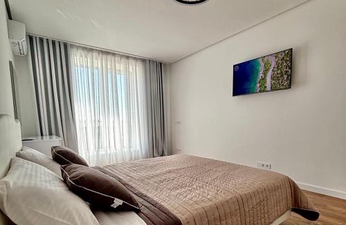 Chornomorsk Apartment | Квартира премиум класса у побережья 80кв