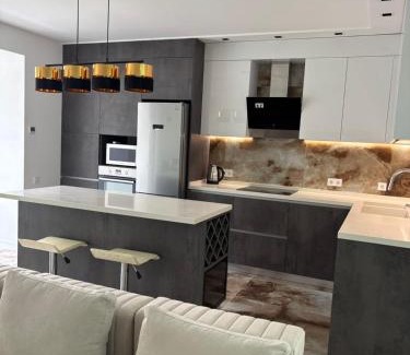 Chornomorsk Apartment | Квартира премиум класса у побережья 80кв