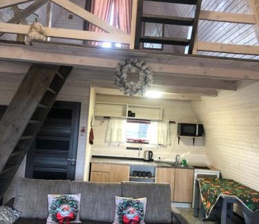 Zhydachivs'kyi District Ski Chalet | Котедж за містом