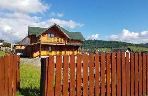 Polyanytsya Villa | Котедж Рандеву