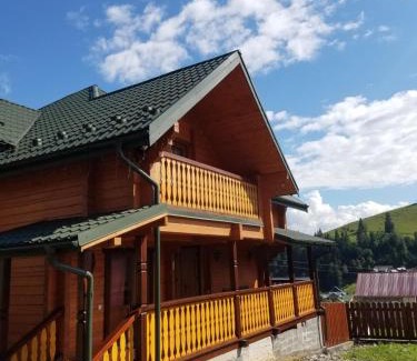 Polyanytsya Villa | Котедж Рандеву
