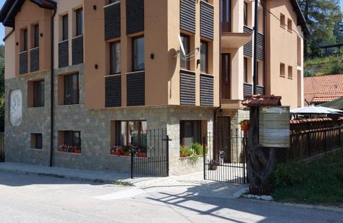 Samokov House | Къща за гости Бялото Конче
