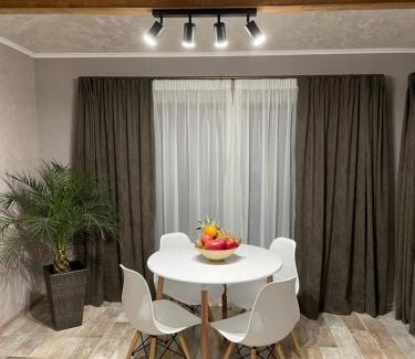 Izvorovo Villa | Къща за гости Гардения