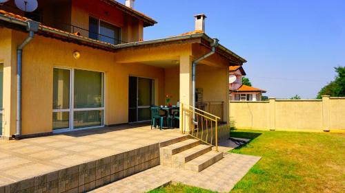 Balchik House | Къща за гости Тара - Villa Tara