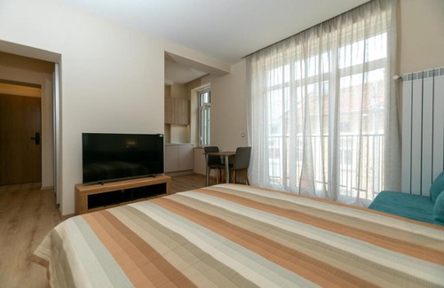 Batak House | Луксозни студия “Старият Батак” / Luxury studios “The Old Batak”