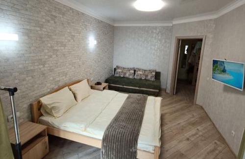 Lutsk Apartment | новобудова ЖК Яровиця, смарт тв