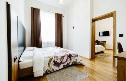 Stryi Hotel | Опал