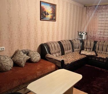 Narva Apartment | Ореховая горка Апартаменты с балконом и лифтом