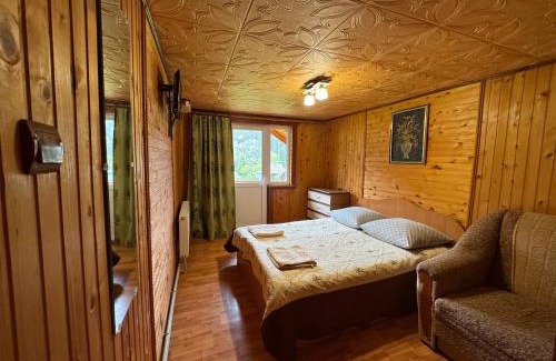 Tatariv Cabin | Садиба «Дем‘янів Двір»