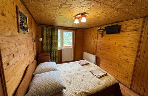 Tatariv Cabin | Садиба «Дем‘янів Двір»